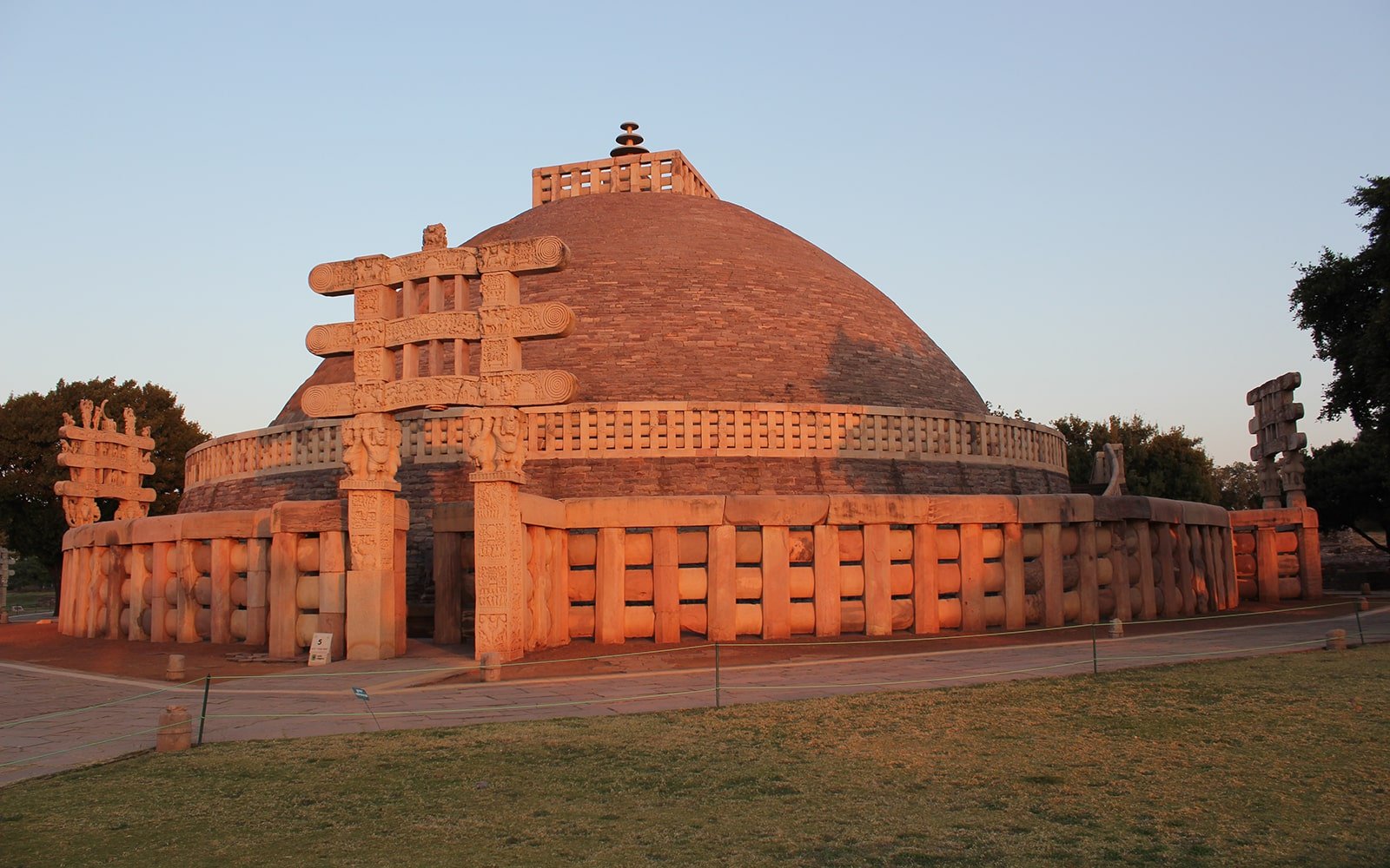 Bhopal Shree Shyam Taxi Service